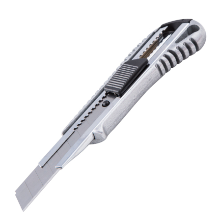CUTTER METAL 18MM